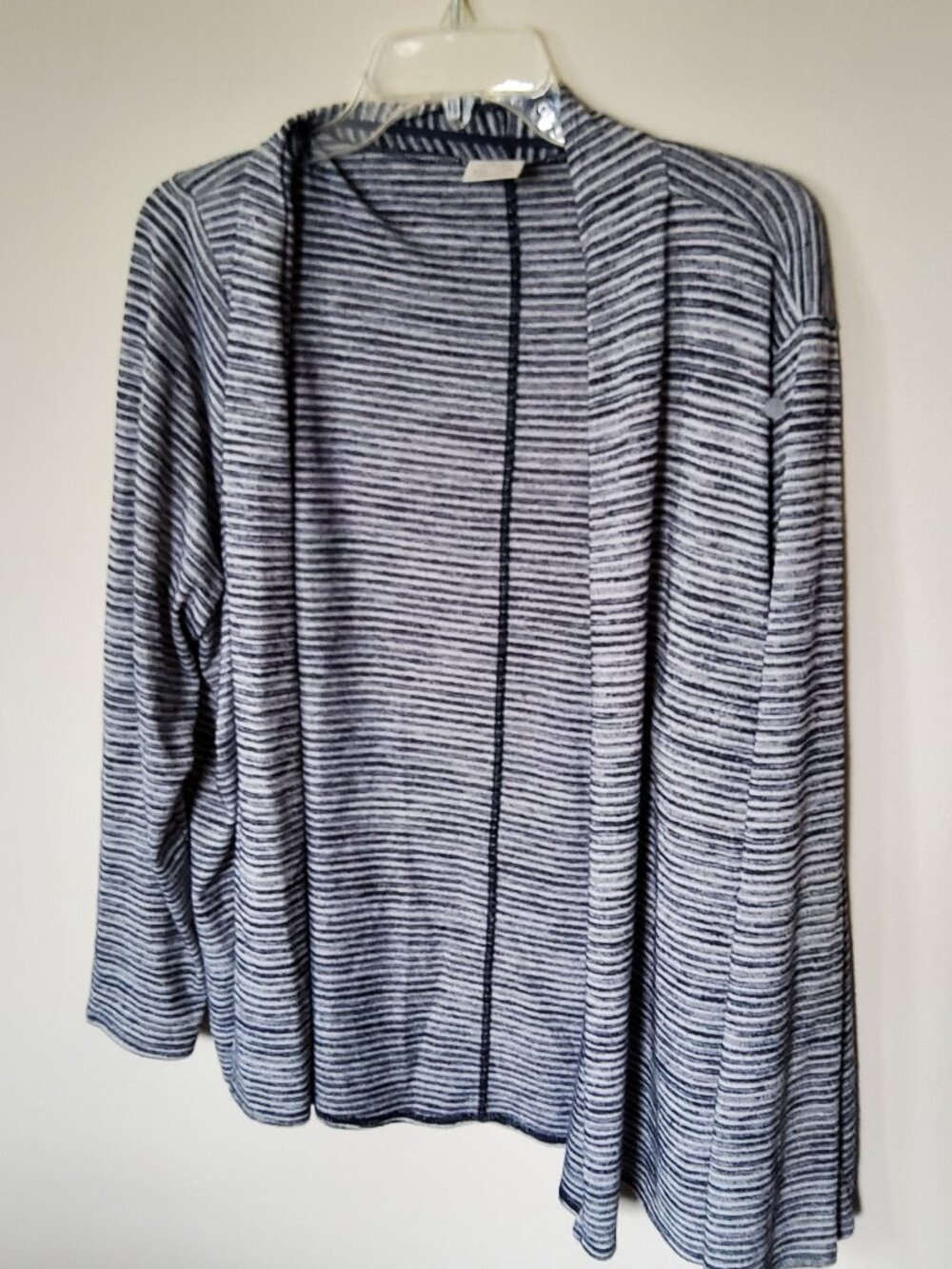 Van Heusen Stripped Navy and White Cardigan size XXL